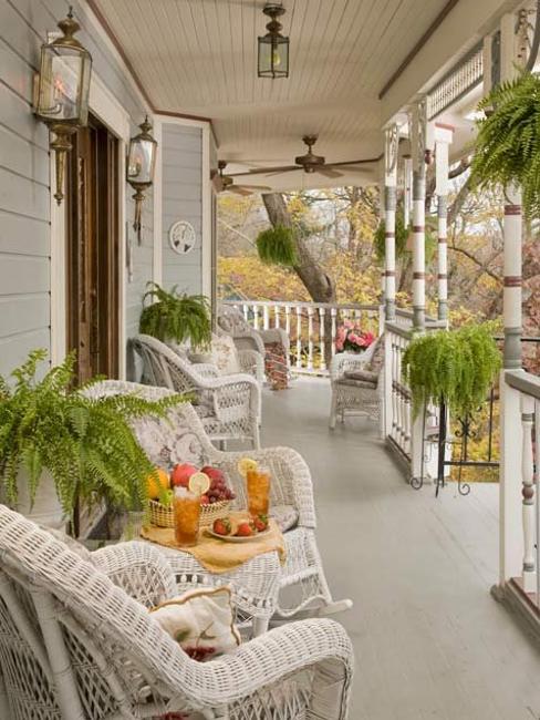 30+ rustic planters for front porch Porch decorating outdoor summer furniture decor porches front southern country patio decor4all wicker ferns living tea designs cottage sunrooms inspiration