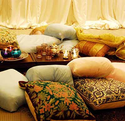 decorative cushions on the floor for aracian nights theme party decoration