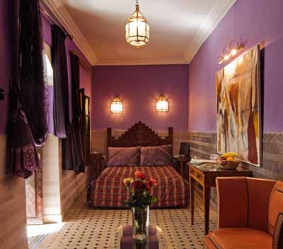 moroccan bedroom decorating ideas purple wall paint