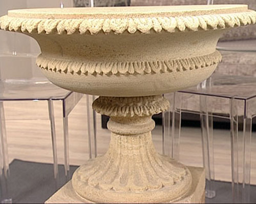 flower urn for creating table base