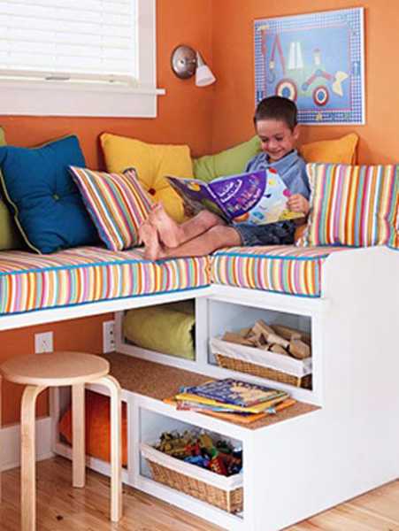 kids room decorating with bright window seat cushions