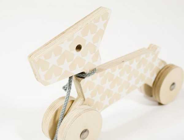 baby room ideas, wooden pull toy 