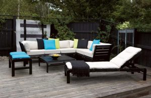 25 Modern Outdoor Furniture Sets that Brighten up Backyard Ideas in Summer