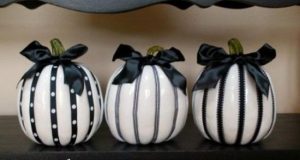 black and white halloween decorating ideas