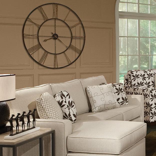 25 Ideas for Modern Interior Decorating  with Large  Wall  Clocks