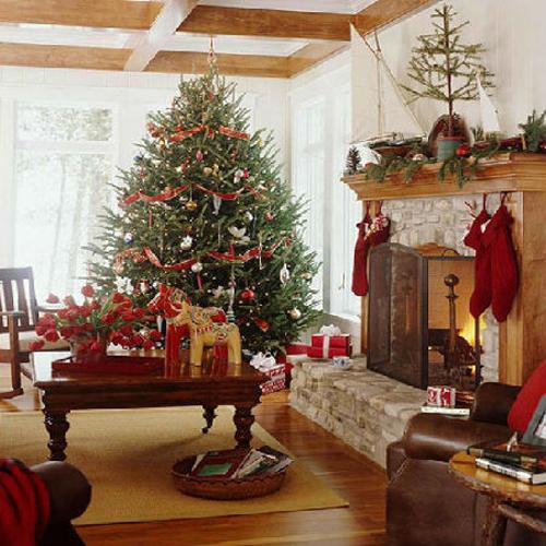 Merry Christmas Decorating Ideas for Living Rooms and Fireplace Mantels