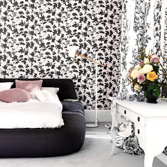 25 Bedroom Decorating Ideas to Use Bright Accents in Black and White Decor