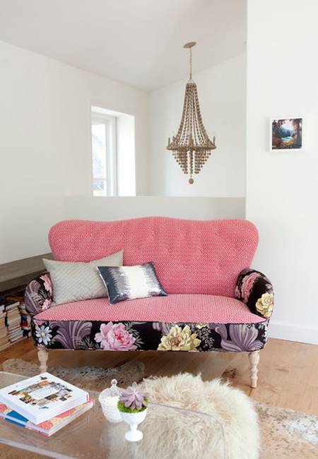 How to Match Decor Colors and Home Furnishings with Colorful Fabric Prints