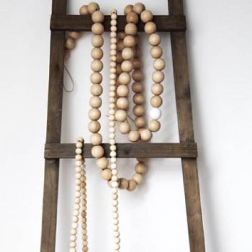 35 Ideas for Interior Decorating with Wooden Beads and ...