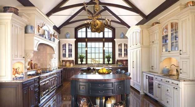 20 Modern Colonial Interior Decorating Ideas Inspired by Beautiful Colonial Homes