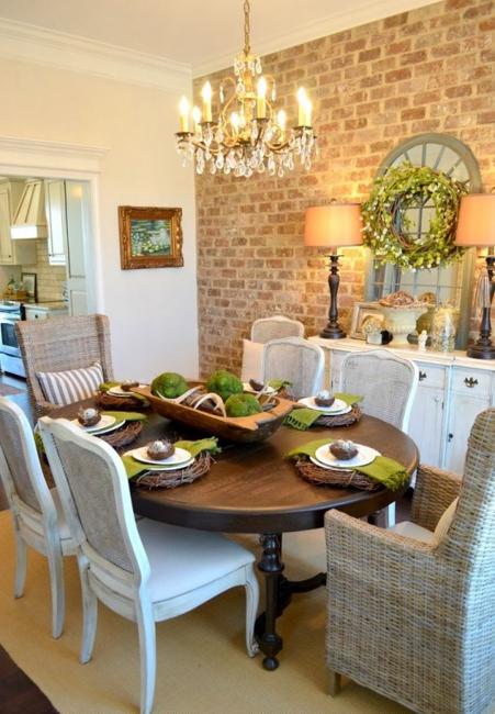 25 Ideas for Classic Dining Room Decorating with Vintage Furniture