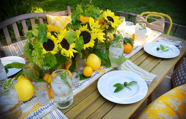 30 Sunflowers Table Centerpieces Adding Sunny Yellow Color ...