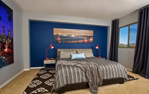 Tips for Modern Bedroom Decorating with Paintings and Prints