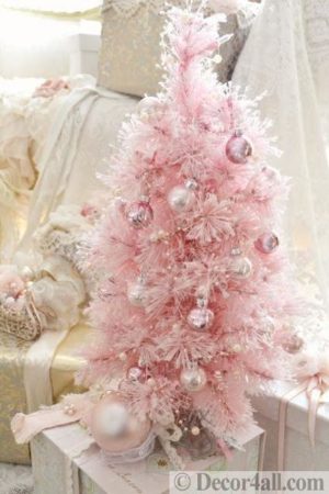 pale pink christmas color